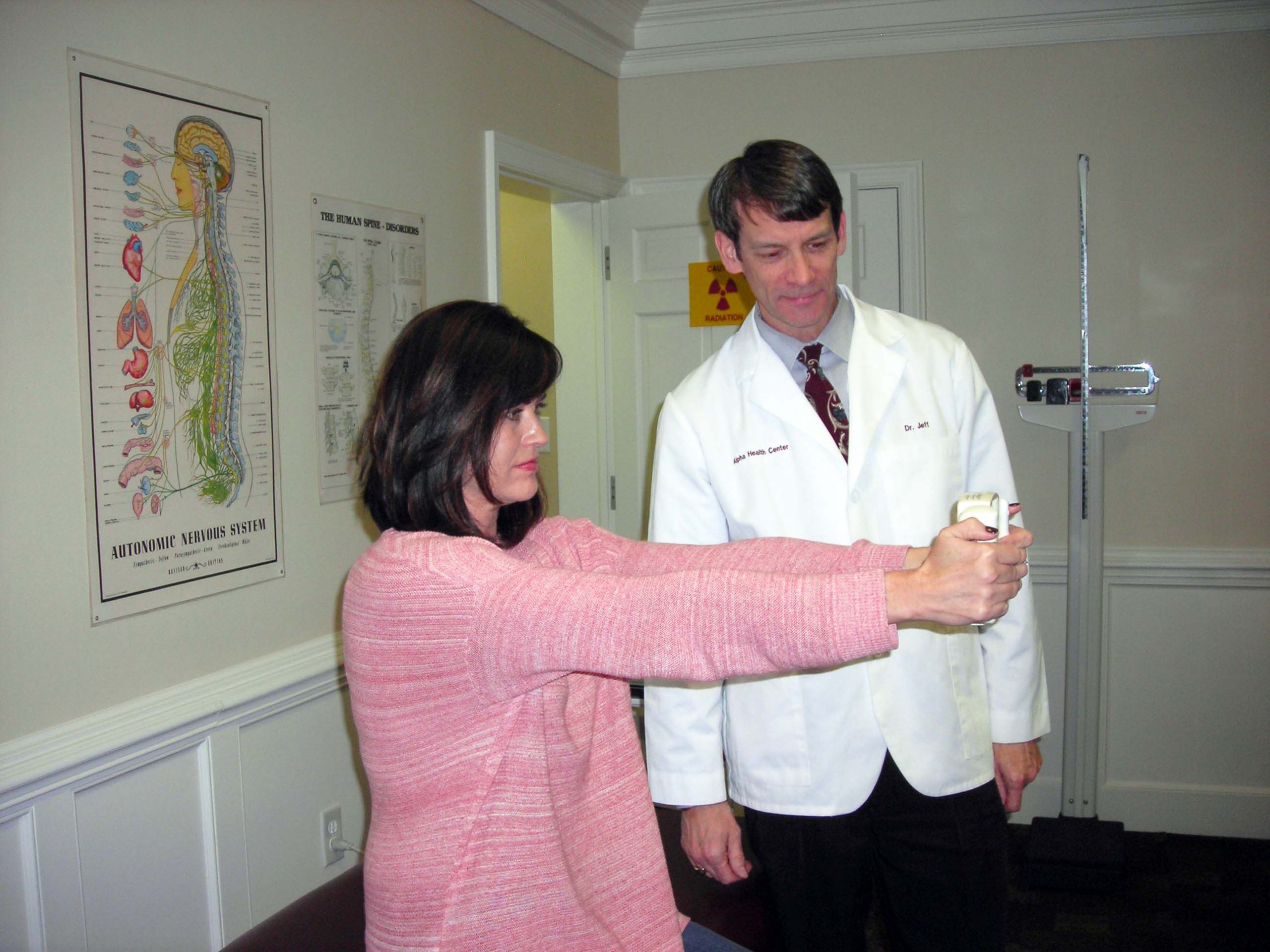 Chiropractor Cary NC Jeff Lissenden With Patient With Personal Injury